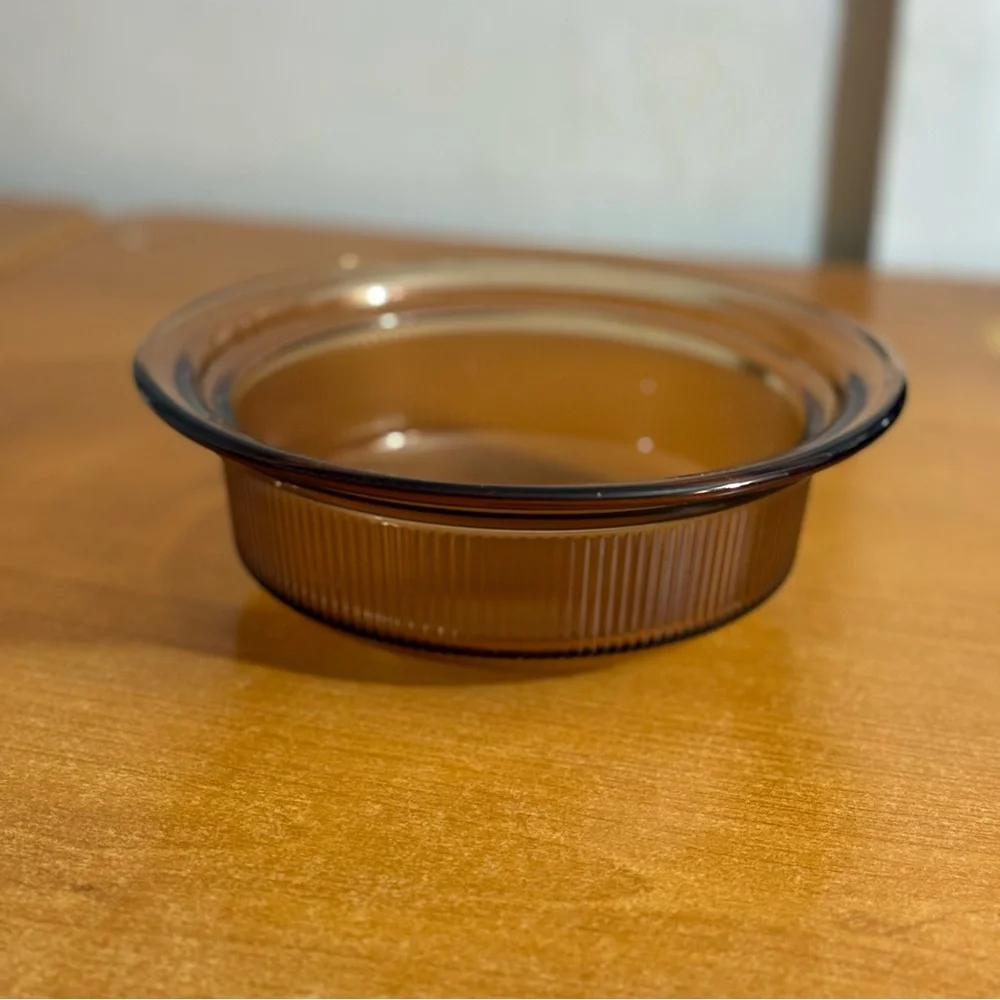 Vintage corning, ware, visions, amber ribbed 1 quart casserole dish